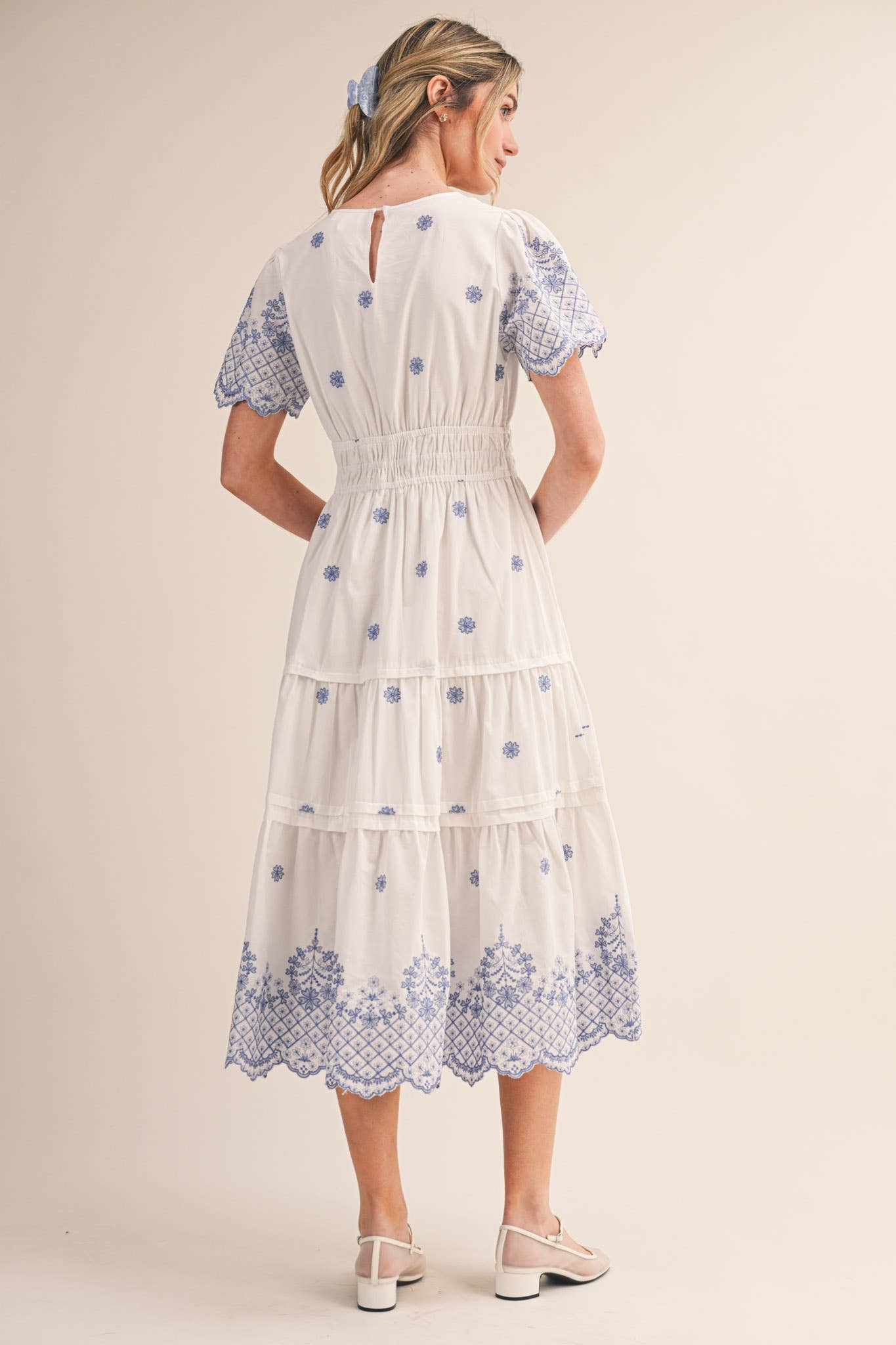 Heirloom Garden Dress in White & Blue