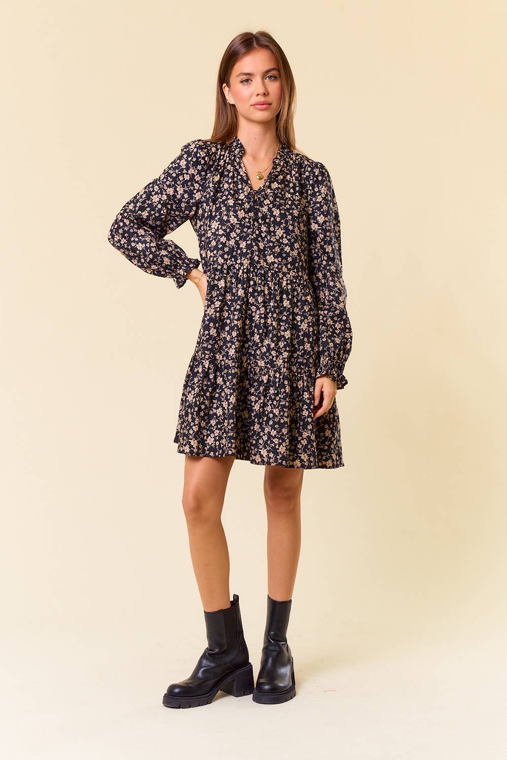 Floral Print Long Sleeve Tiered Mini Dress in Black
