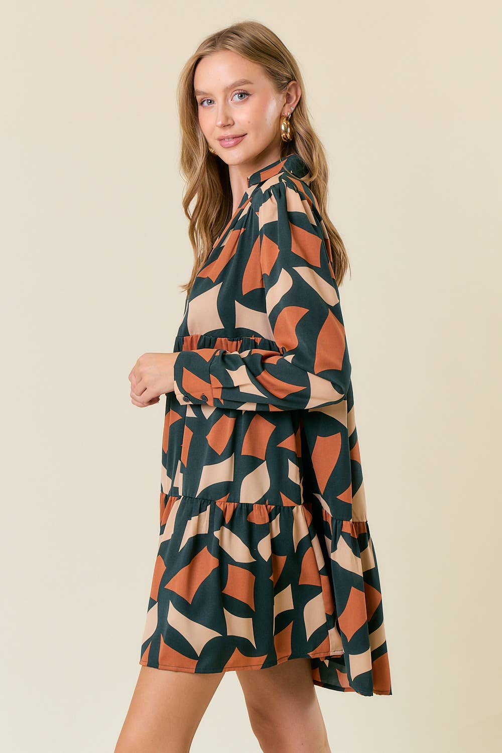 Abstract Print Long Sleeve Tiered Mini Dress in Hunter Green