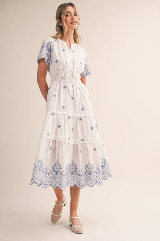 Heirloom Garden Dress in White & Blue
